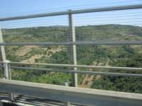IMG_7798z_IMG_2957-veduta valle da viadotto alto.JPG